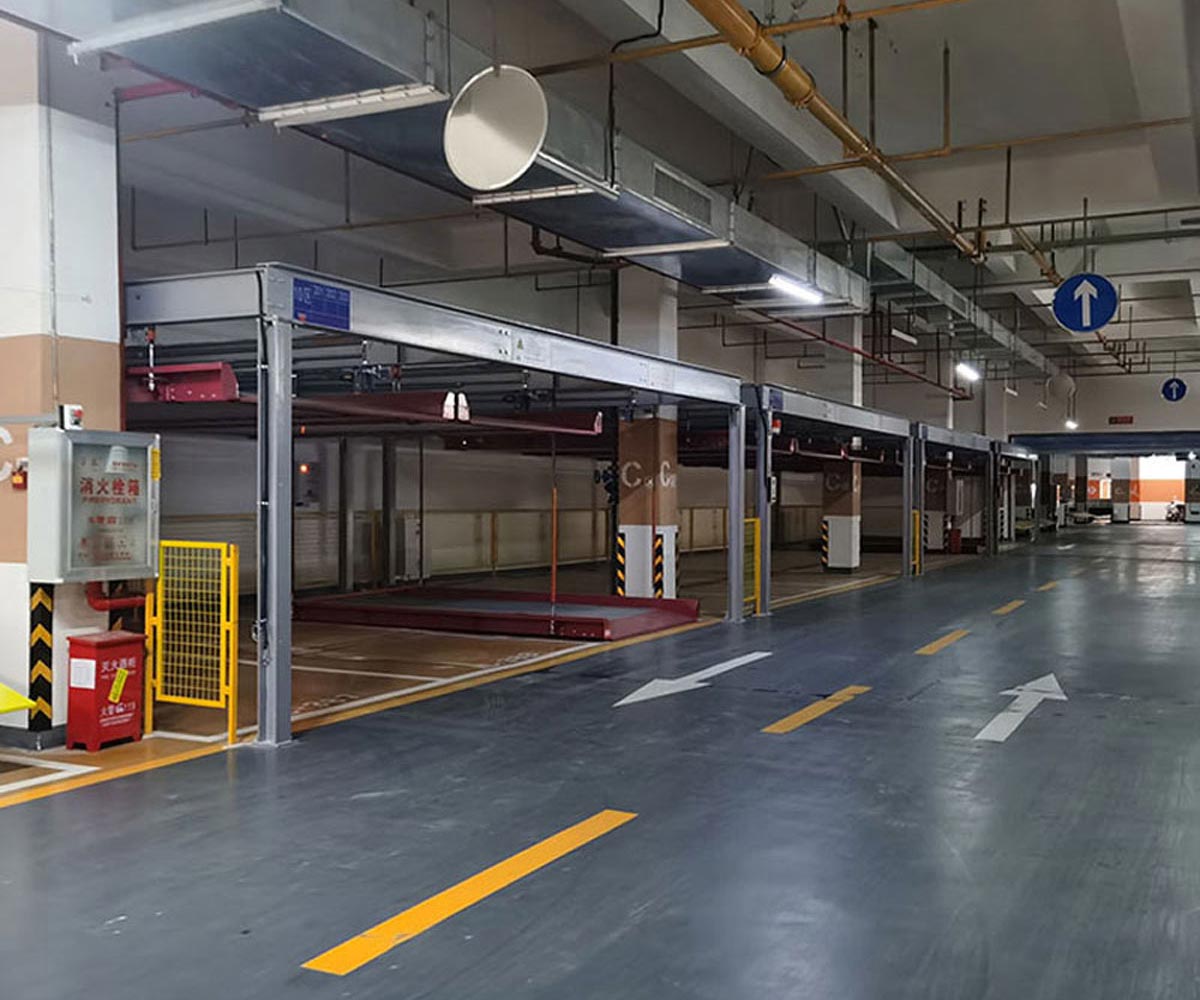 色達(dá)兩柱式停車立體車庫(kù)拆除
